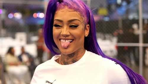 Knifed Up: Super THICK #BlackInk Star Donna Lombardi Discusses Her Future Plastic Surgery Plans [Video]