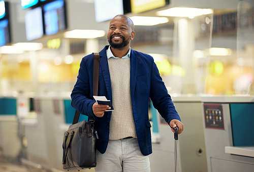 4 tips for surviving the busiest holiday travel season